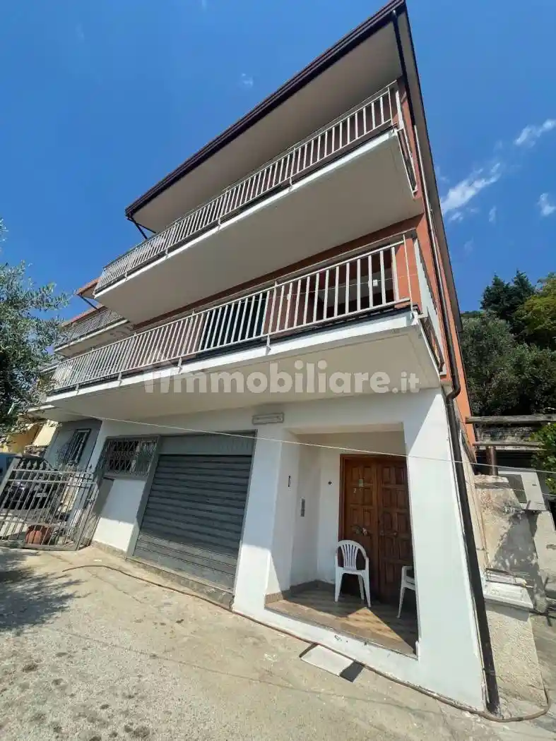 Villa unifamiliare via San Guglielmo da Vercelli, Mercogliano - foto 4