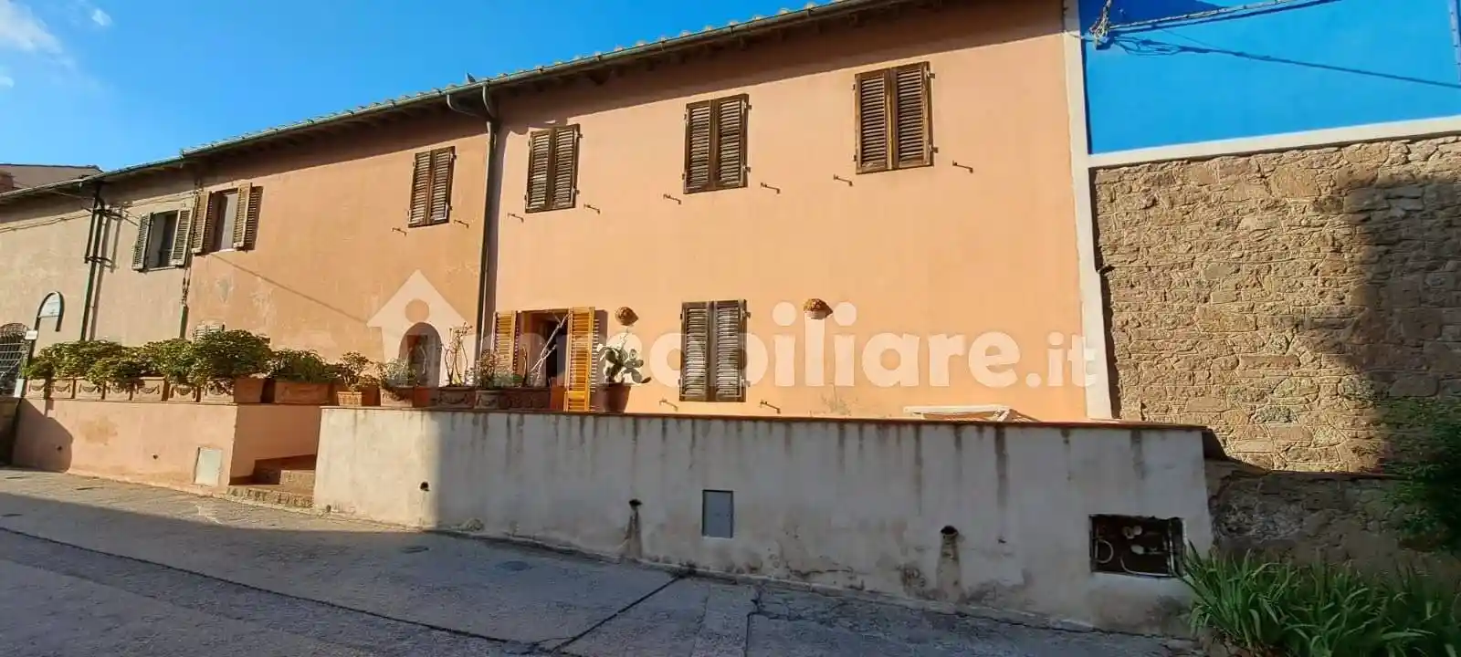 Appartamento in vendita a Capraia Isola