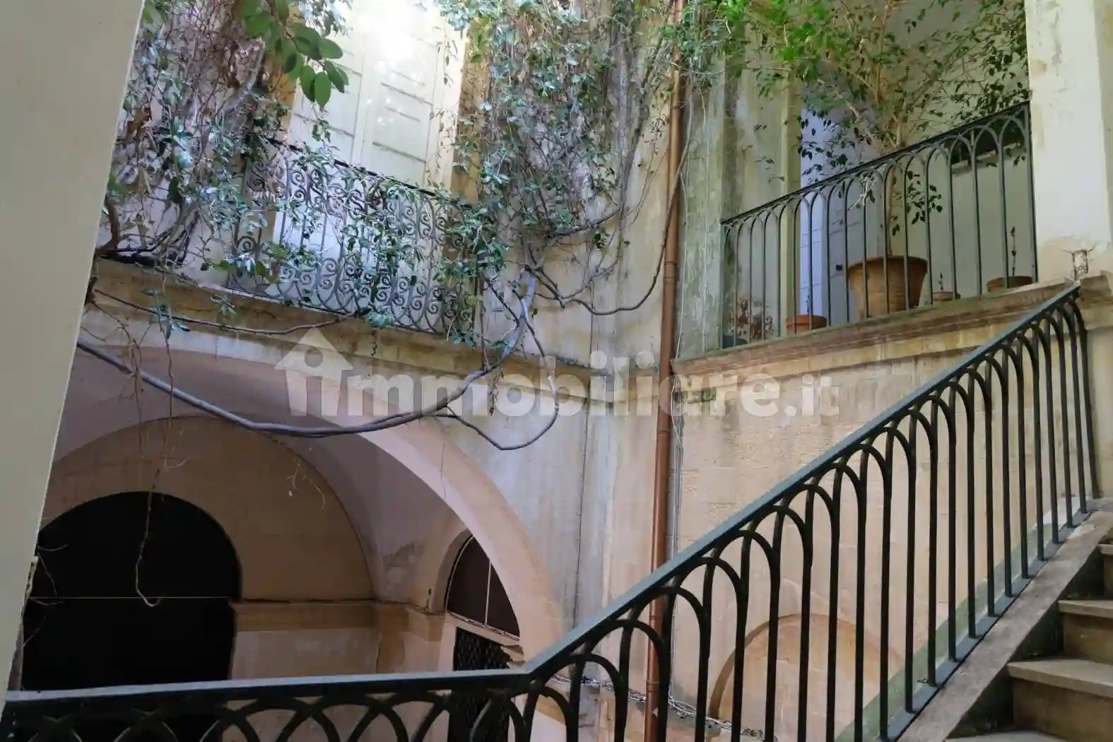 Palazzo - Edificio - foto 3