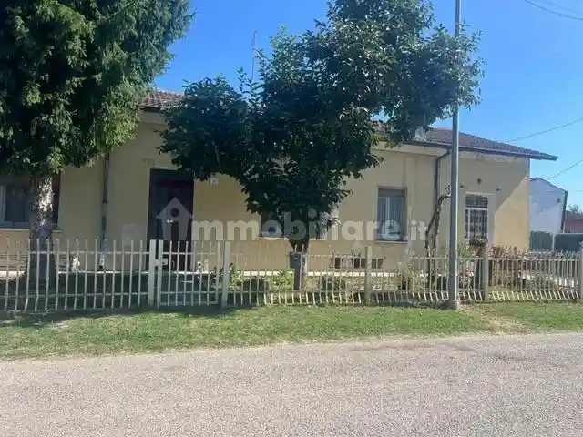 Villetta a schiera in vendita a Moglia