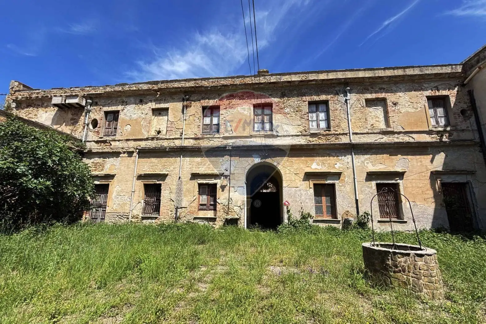 Palazzo - Edificio in vendita a Montemaggiore Belsito