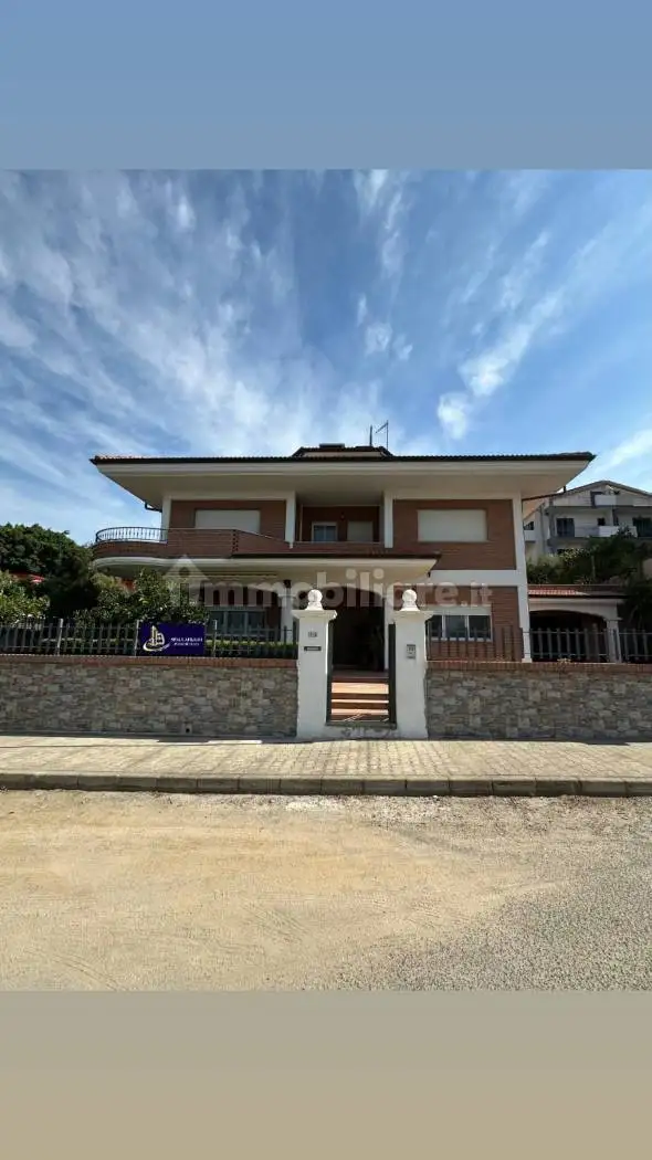 Villa in vendita a Satriano