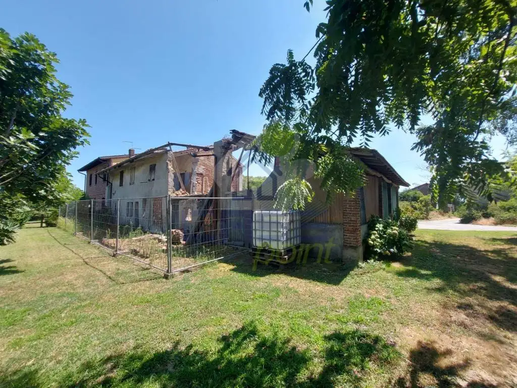 Rustico - Casale in vendita a San Fiorano