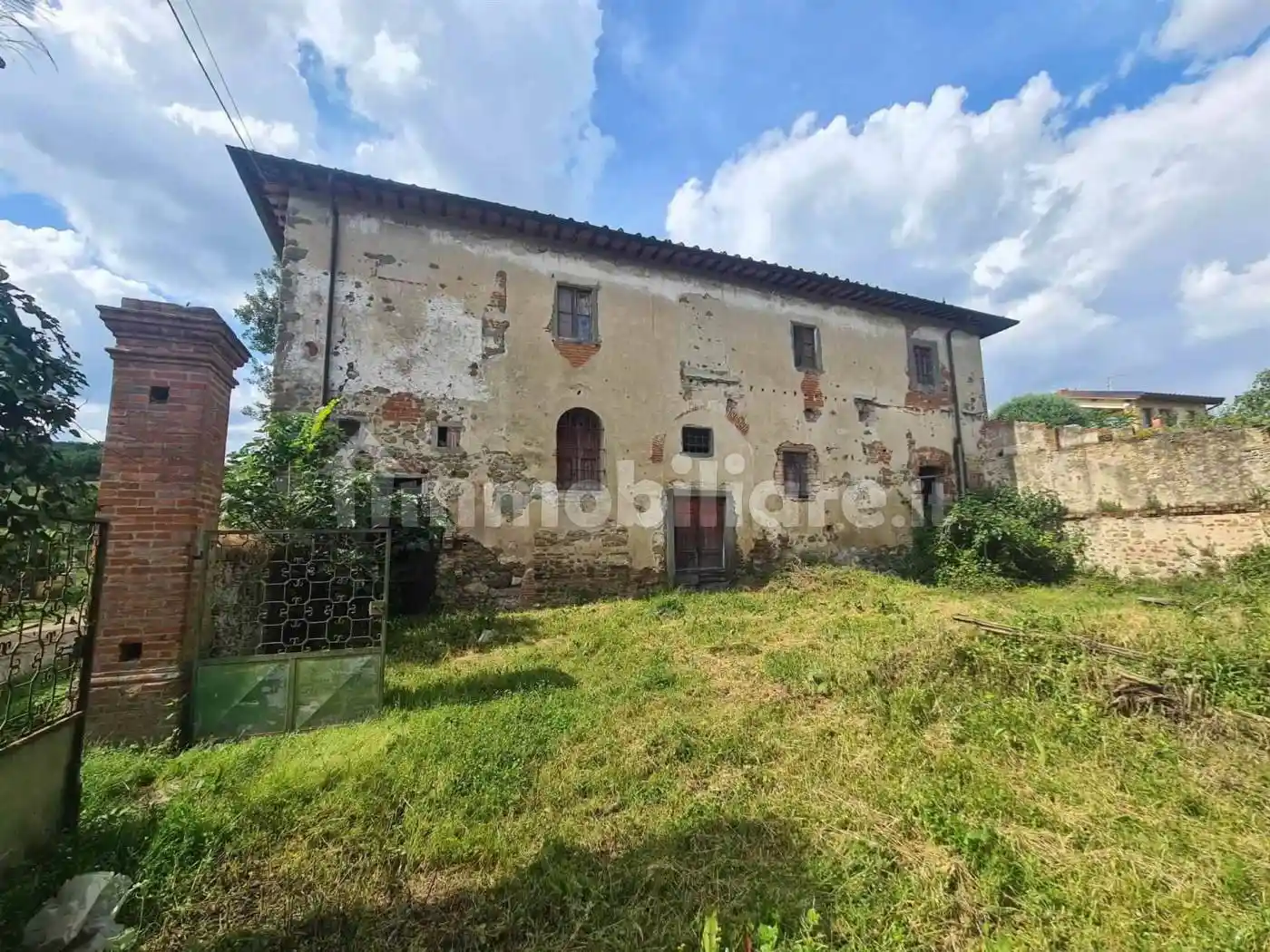 Rustico - Casale in vendita a Reggello