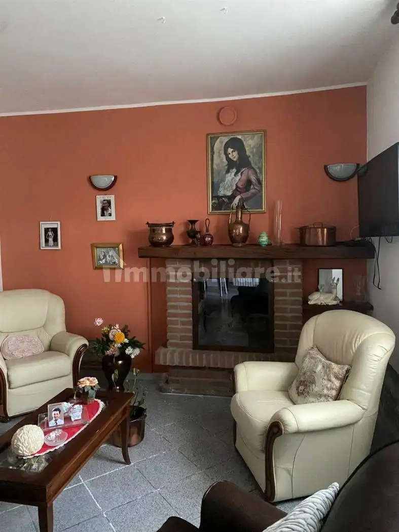 Appartamento in vendita a Lugagnano Val d'Arda