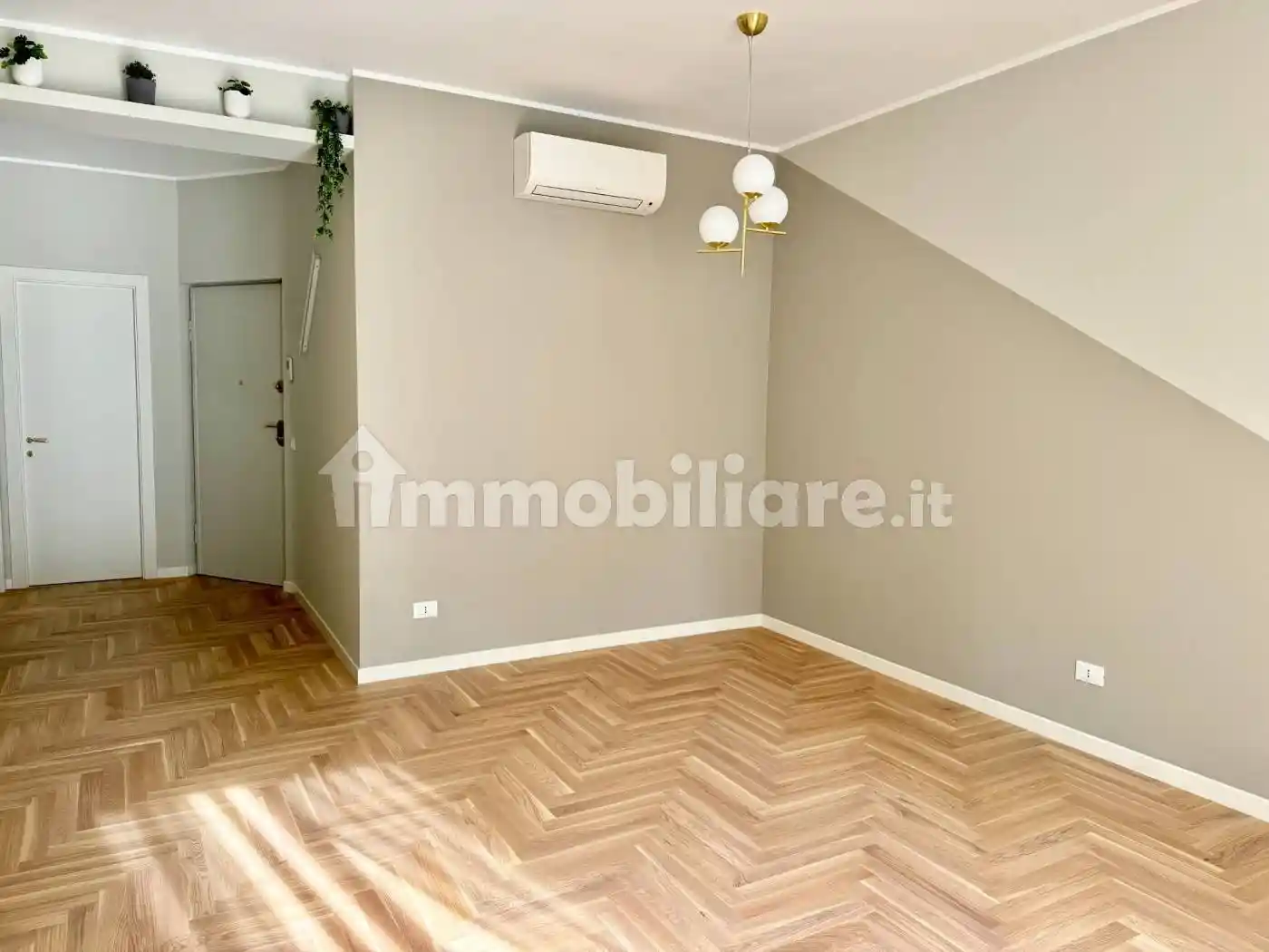 Trilocale ottimo stato, terzo piano, Pagano, Milano - foto 4