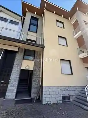 Appartamento in vendita a Cortenova