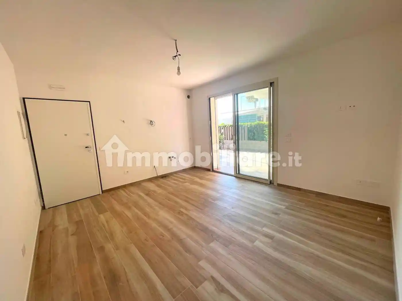 Trilocale Lungomare Guglielmo Marconi 384, Lungomare Marconi, Alba Adriatica - foto 4