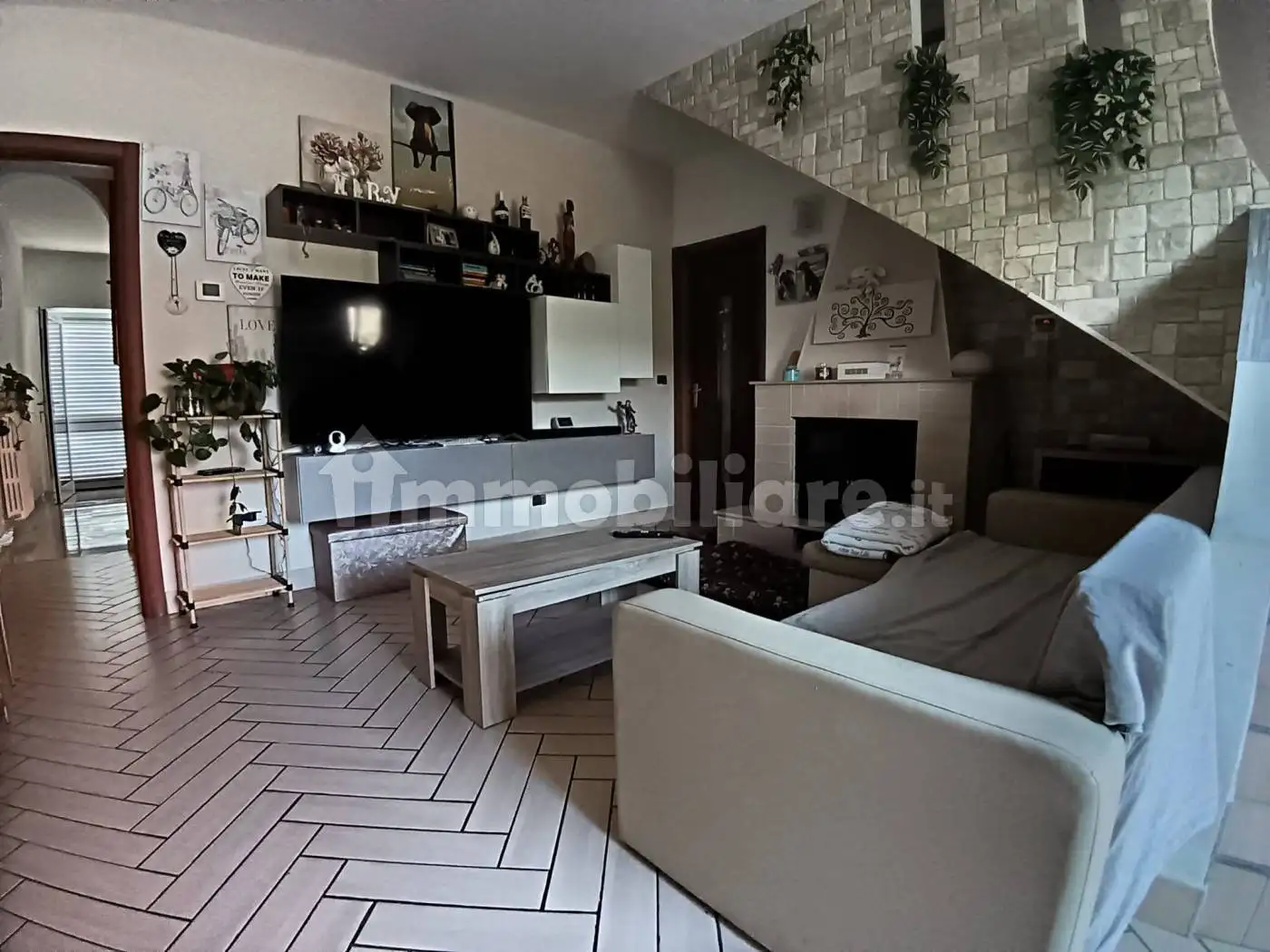 Casa indipendente in vendita a Pratola Serra