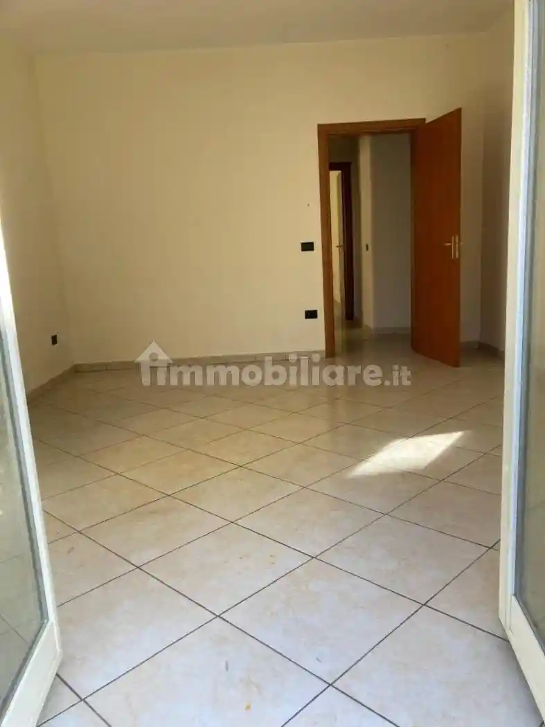 Trilocale via Vito Nunziante, Gioia Tauro - foto 5