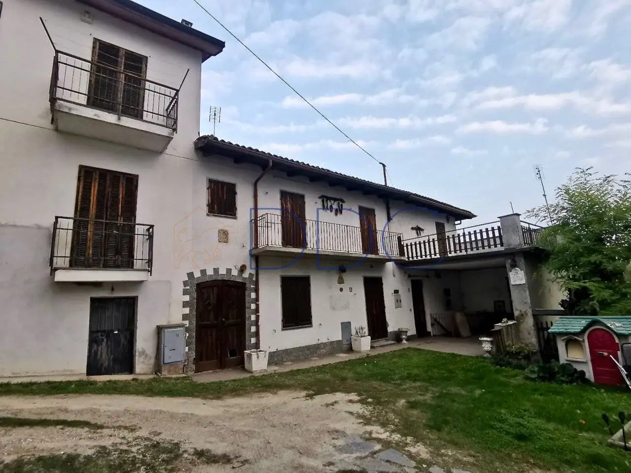 Casa indipendente in vendita a Chiusano d'Asti