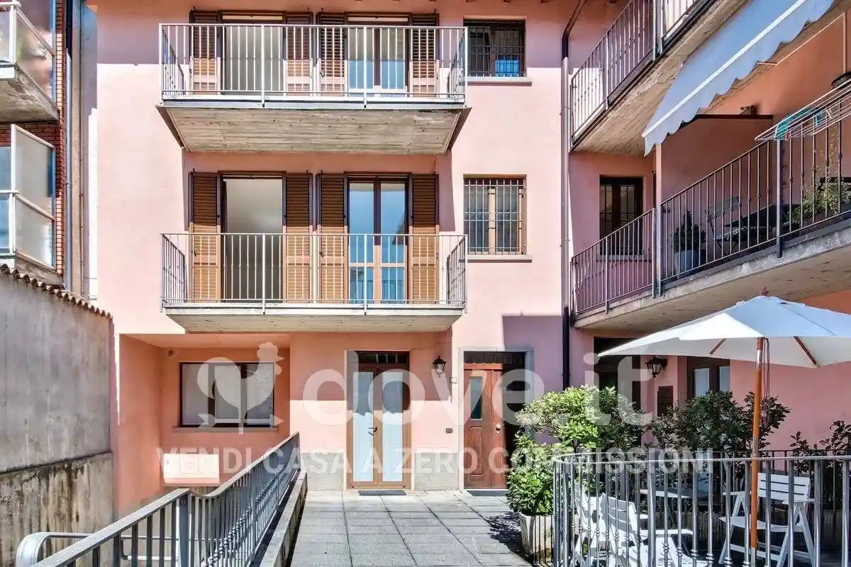 Villa unifamiliare piazza San Giovanni Battista 13, Casnigo - foto 2