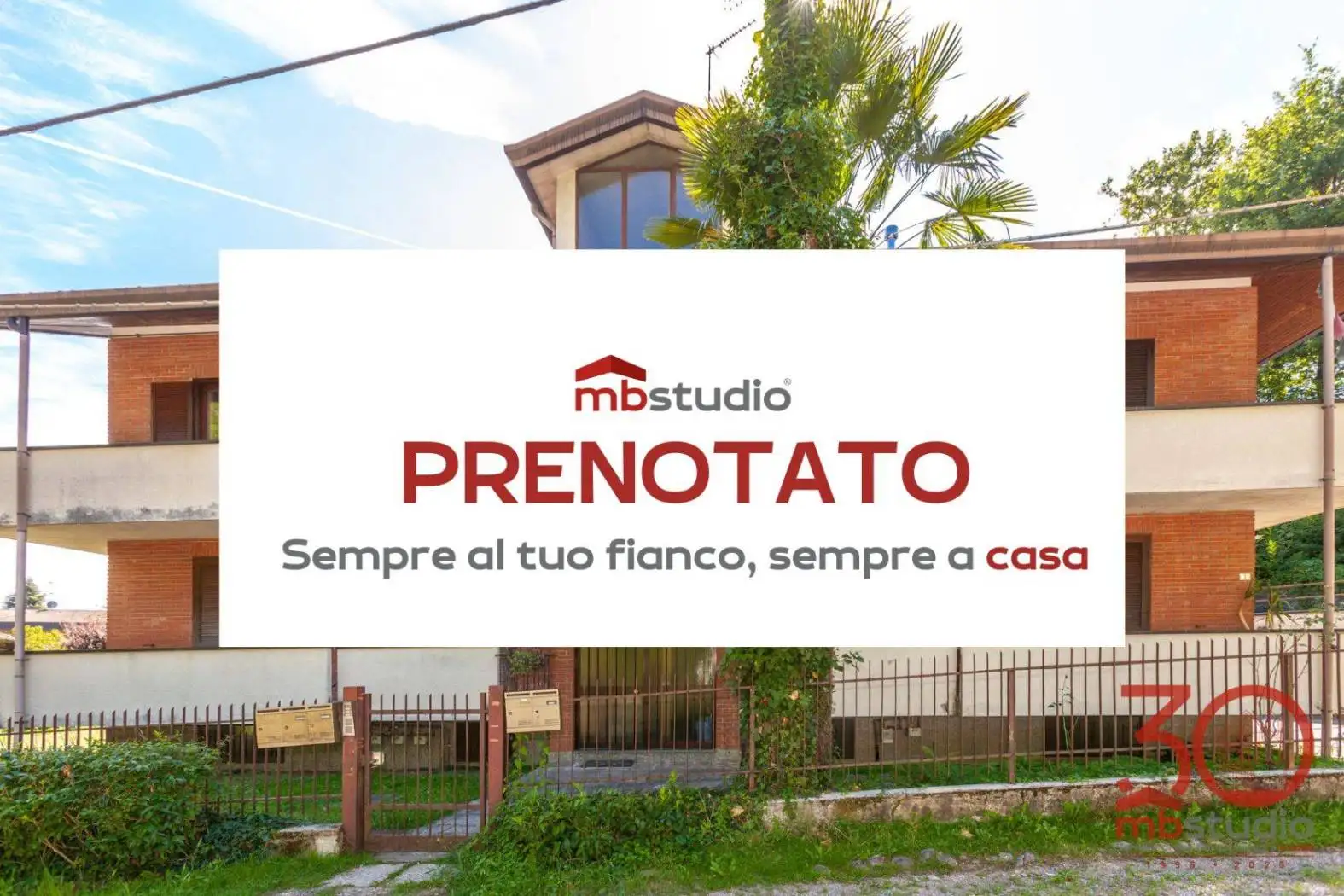 Appartamento in vendita a Locate Varesino