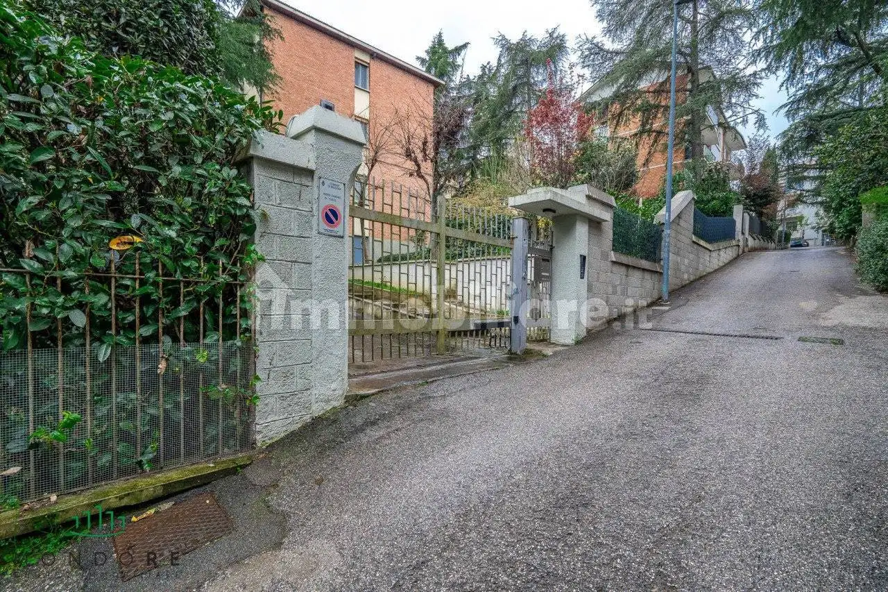 Appartamento in vendita a Bologna