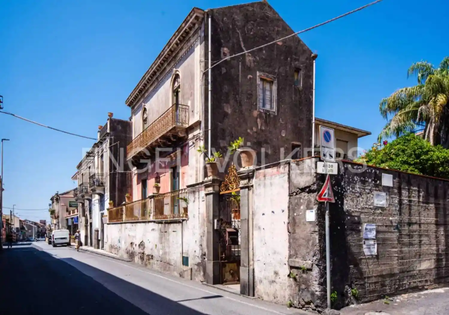 Villa in vendita a Aci Castello