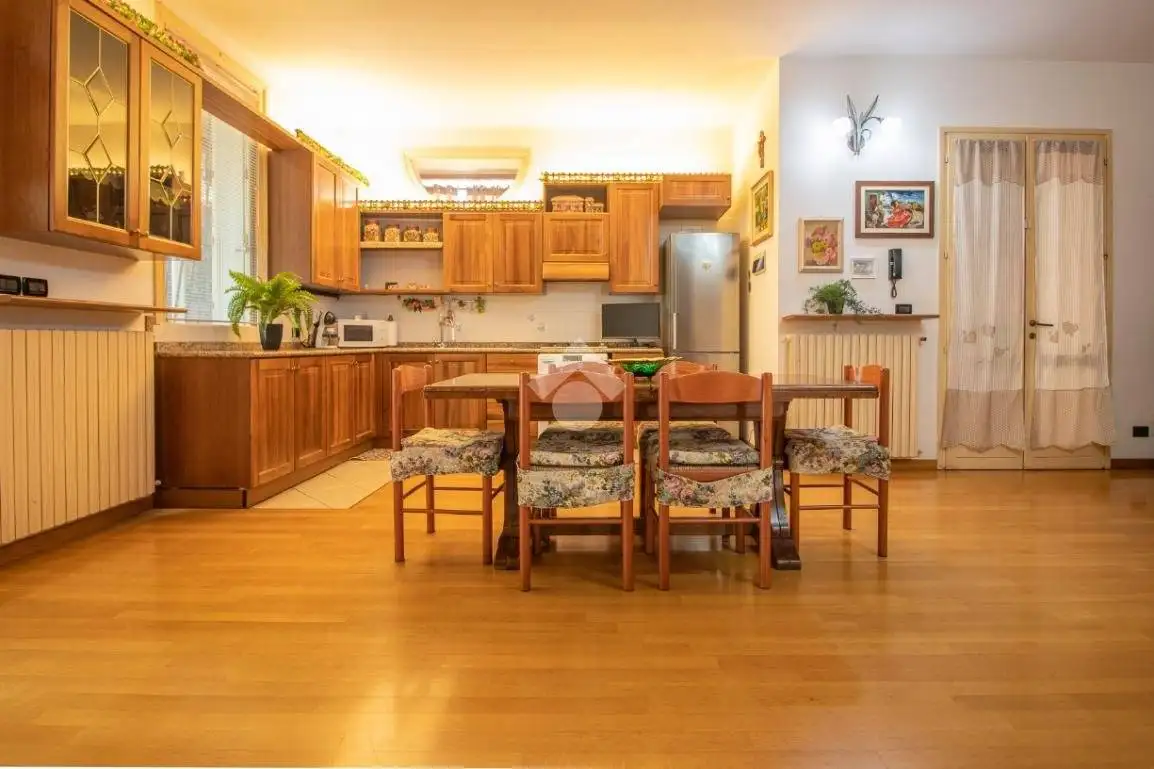 Casa indipendente in vendita a Ravenna