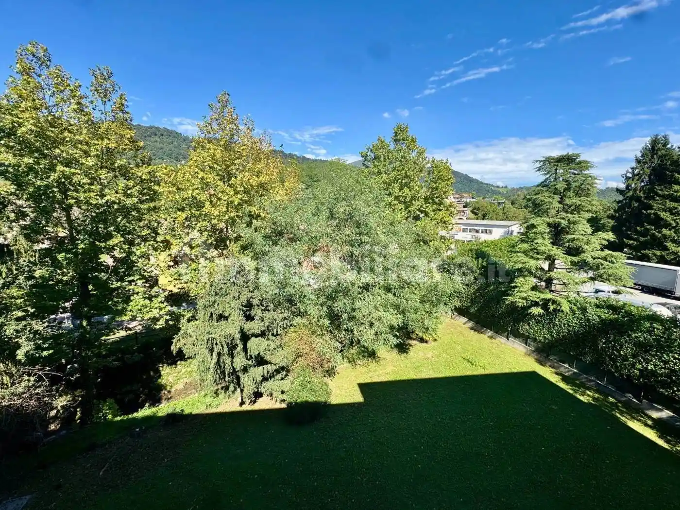 Appartamento in vendita a Scanzorosciate