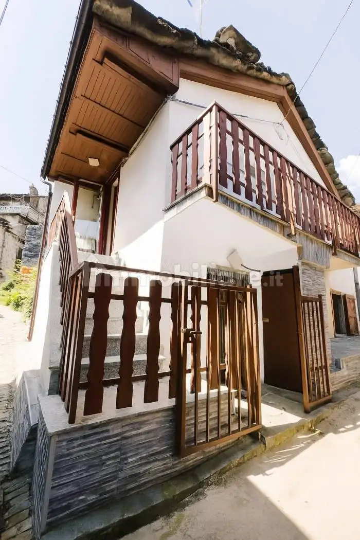 Villa in vendita a Lemie