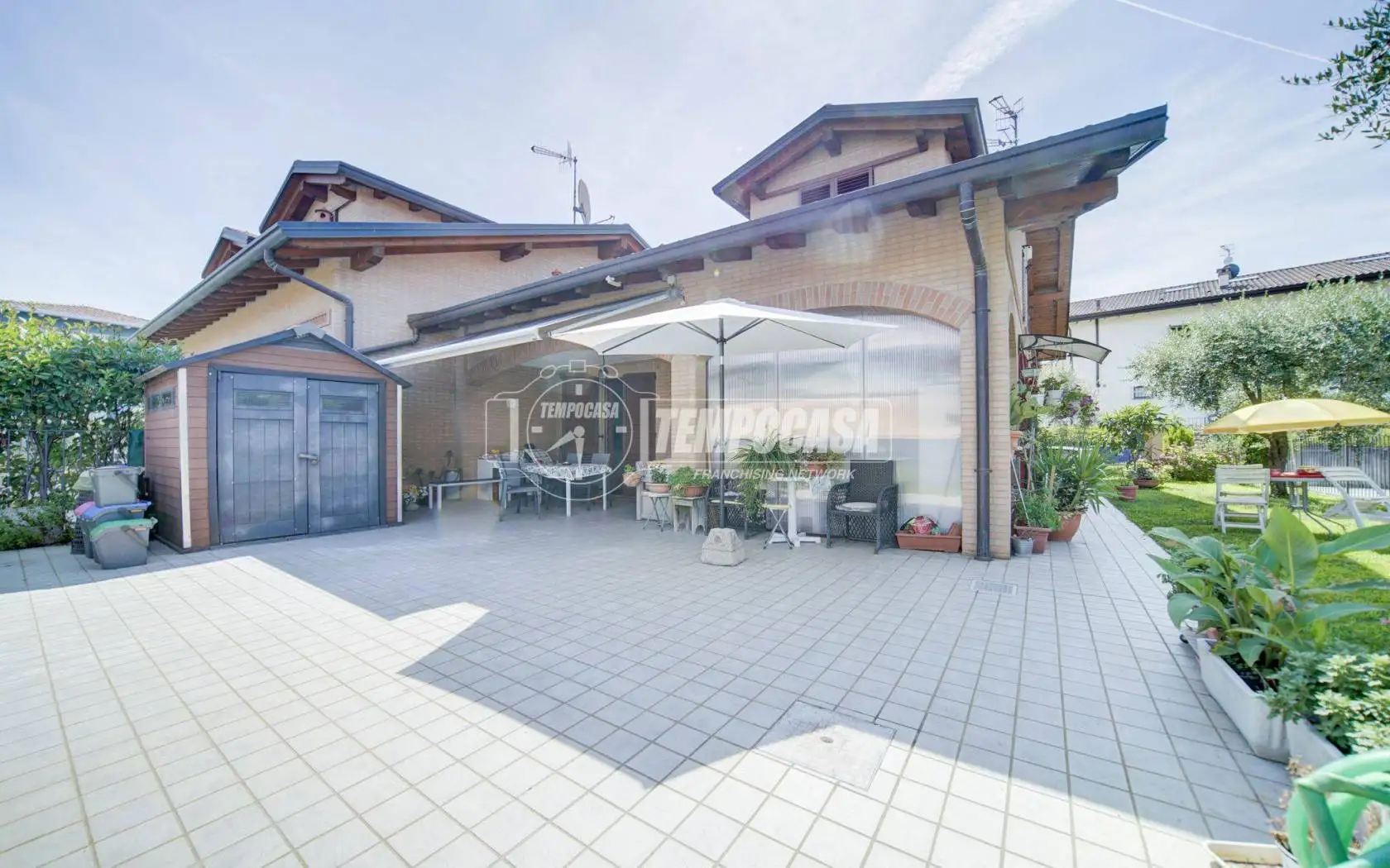 Villa unifamiliare via Giuseppe Garibaldi 59/C, Buguggiate - foto 3