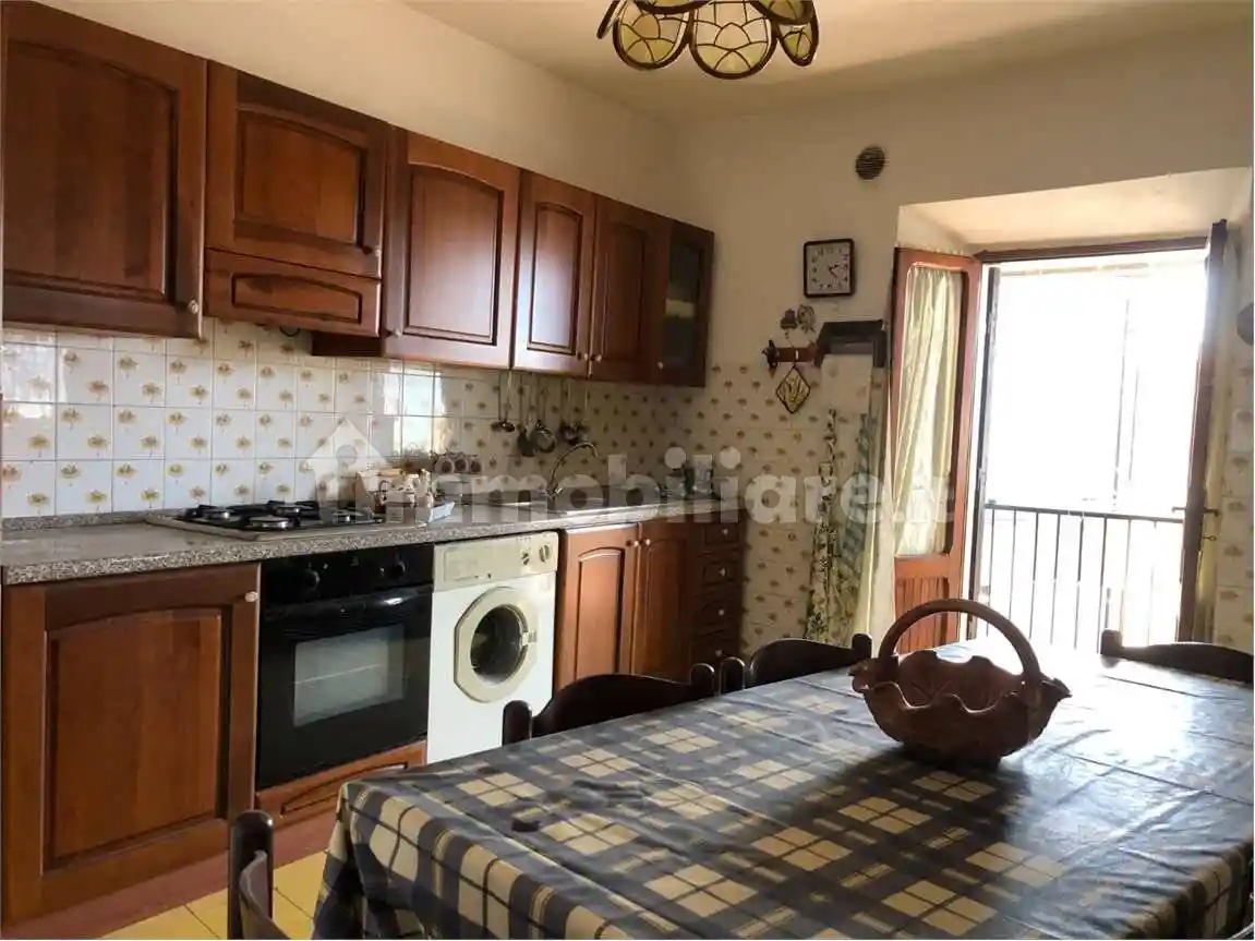 Trilocale piazza di San Michele Arcangelo, Centro, Vico nel Lazio - foto 3