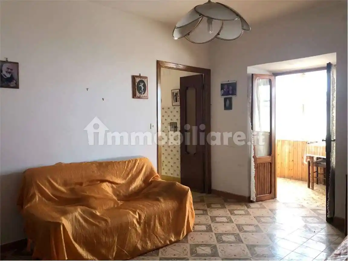 Trilocale piazza di San Michele Arcangelo, Centro, Vico nel Lazio - foto 5