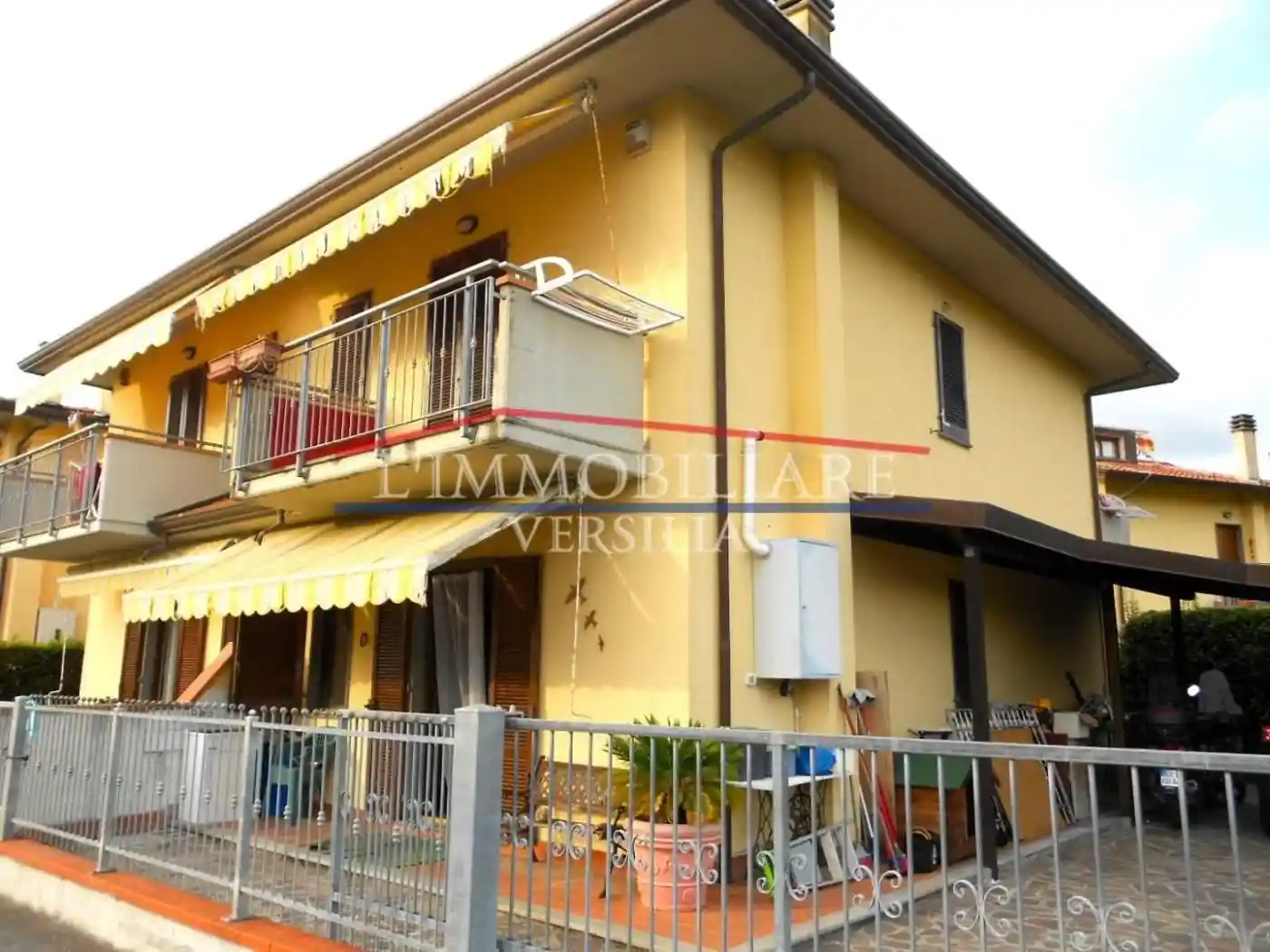 Villetta a schiera in vendita a Massa