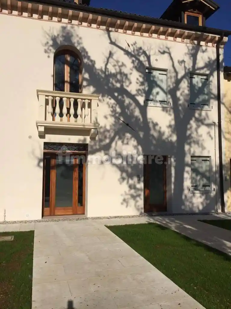 Appartamento in vendita a Volpago del Montello