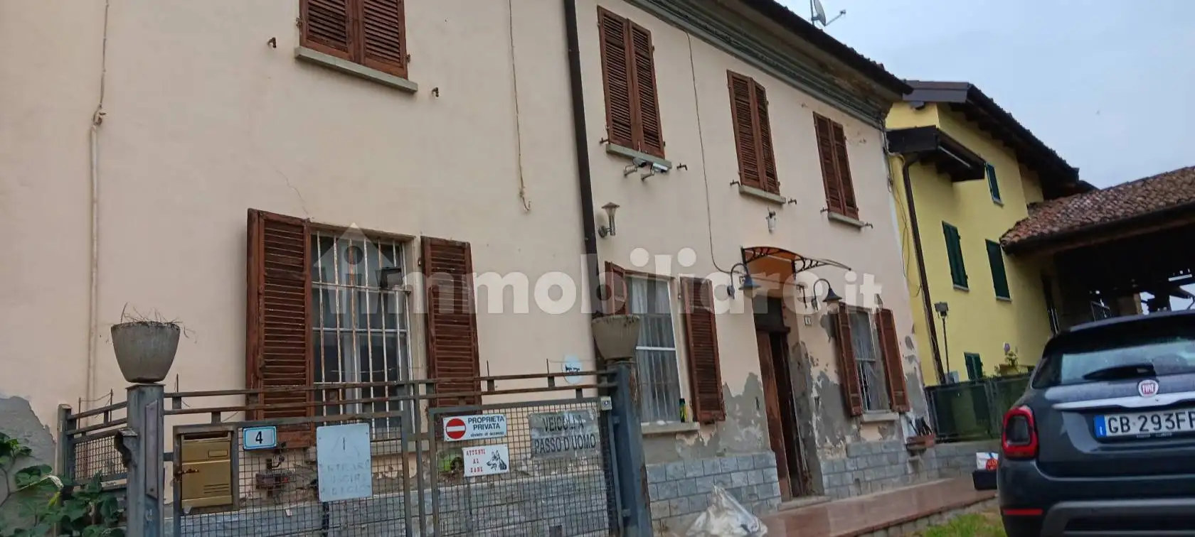 Villa in vendita a Montegioco