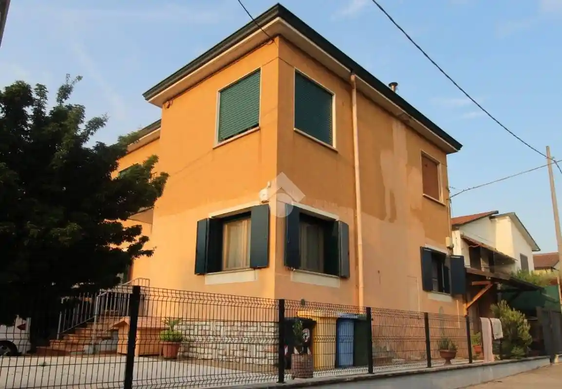 Villa bifamiliare Strada Del Megiaro 95, San Pio X, Vicenza - foto 2