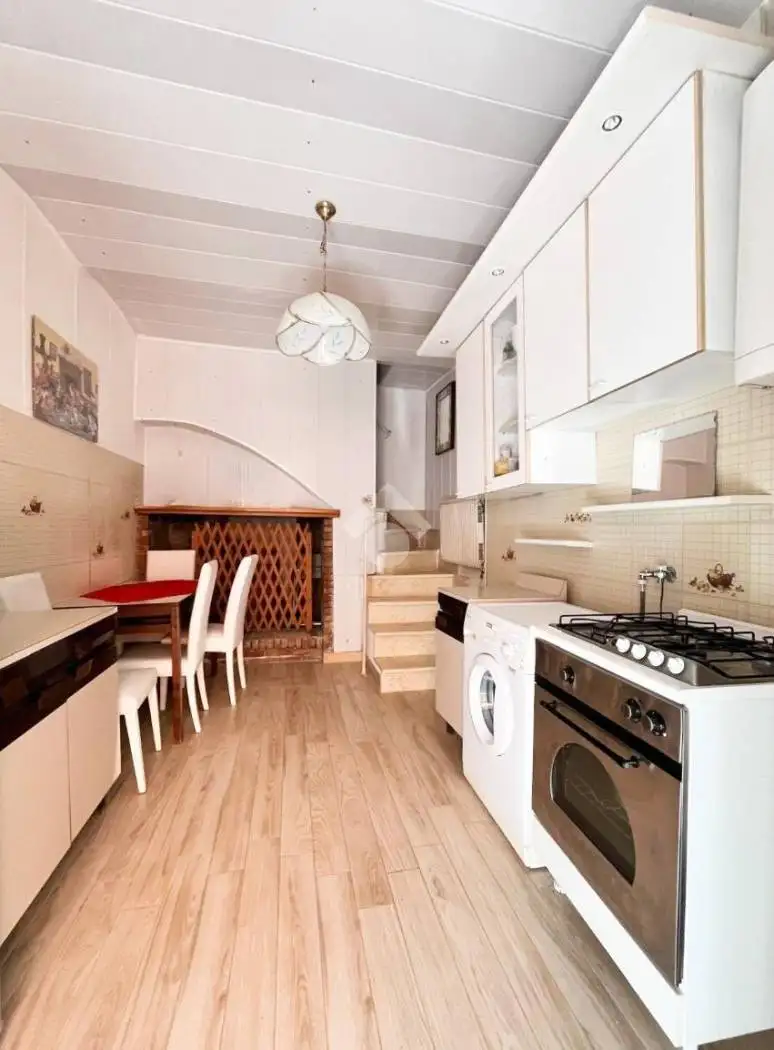 Casa indipendente in vendita a Castel Frentano