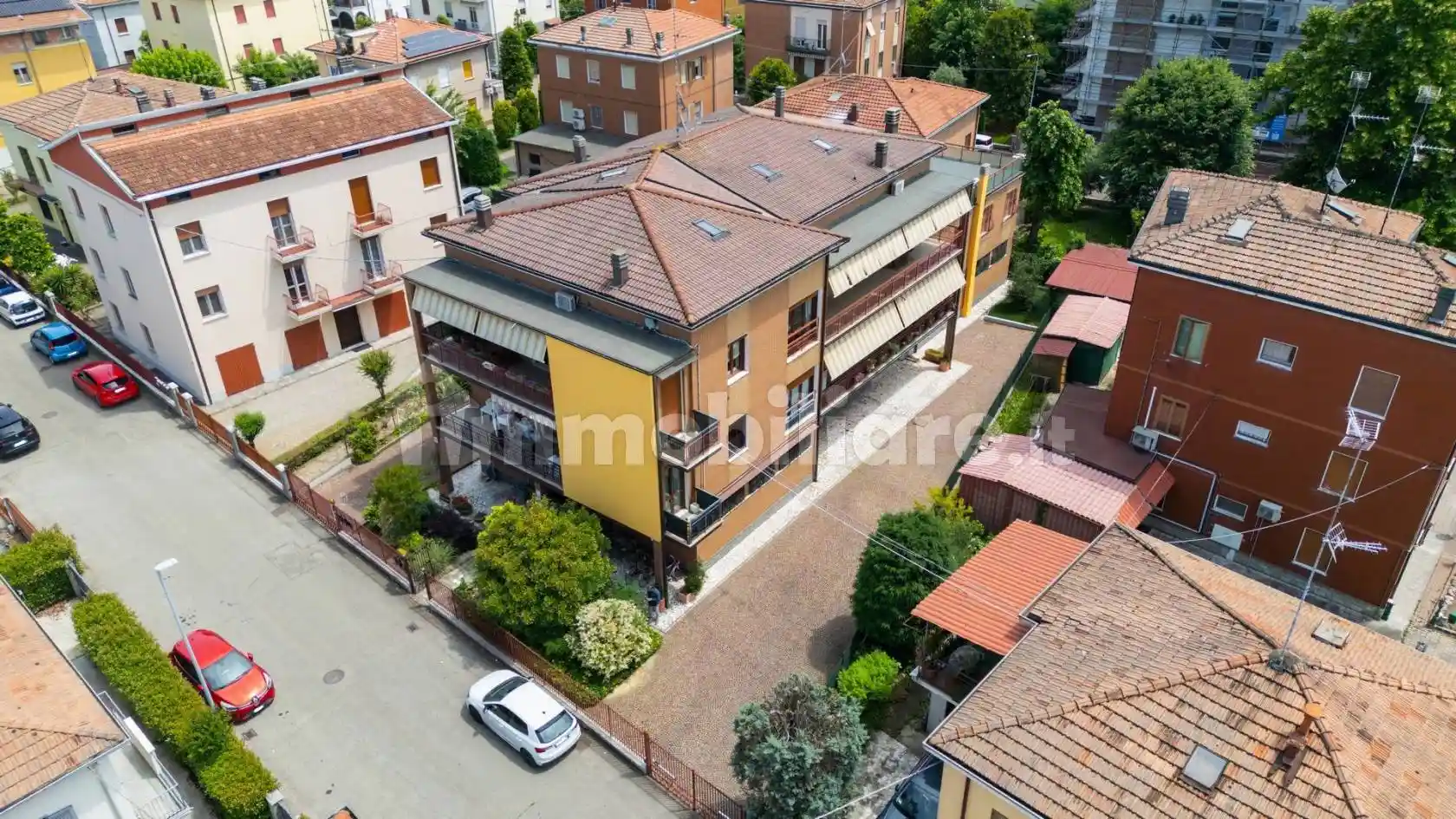 Appartamento in vendita a Modena