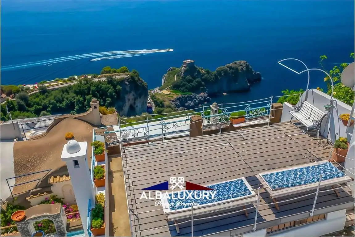 Villa in vendita a Conca dei Marini