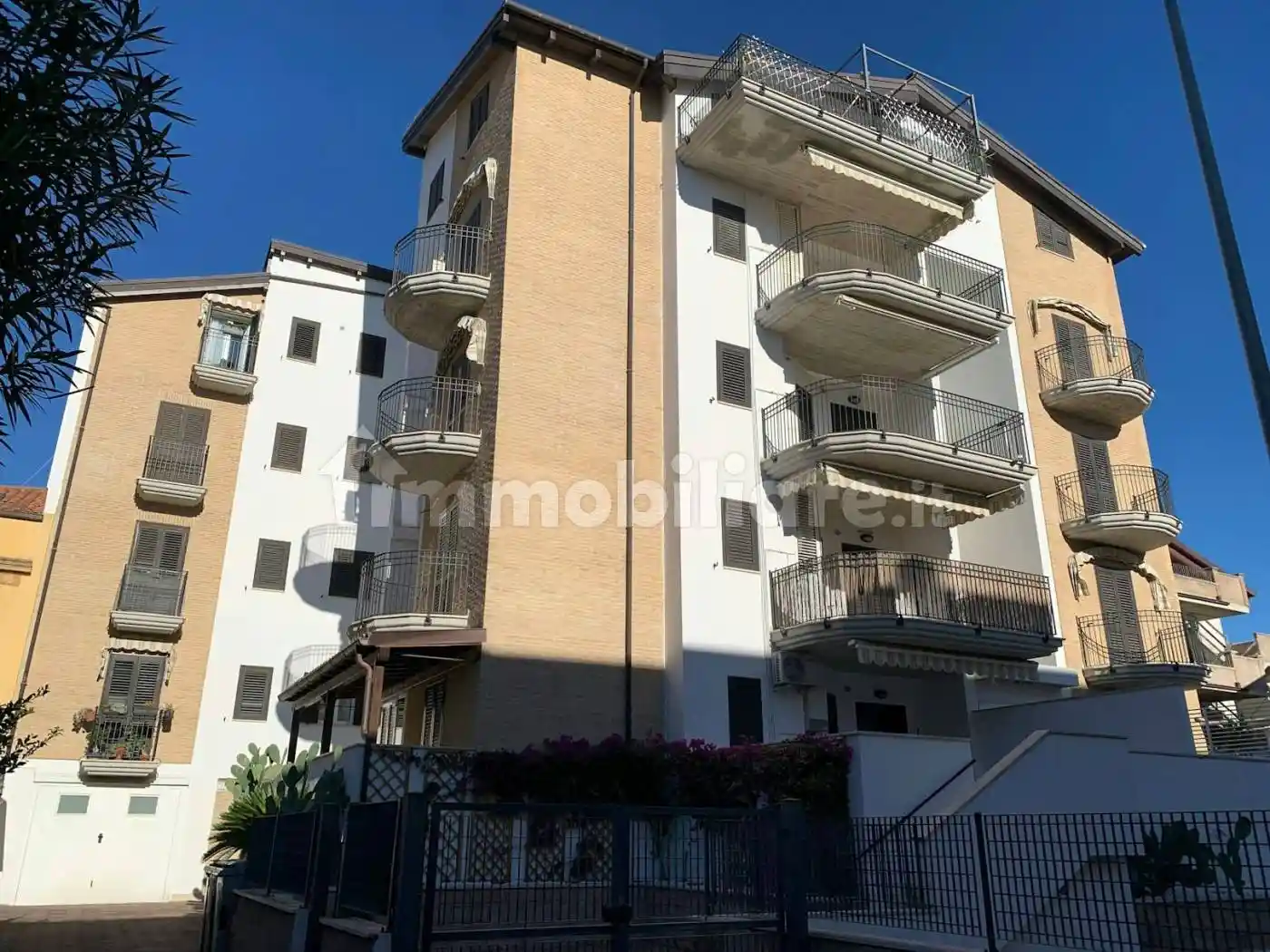 Trilocale via Petrarca 24, Tortoreto Lido, Tortoreto - foto 2