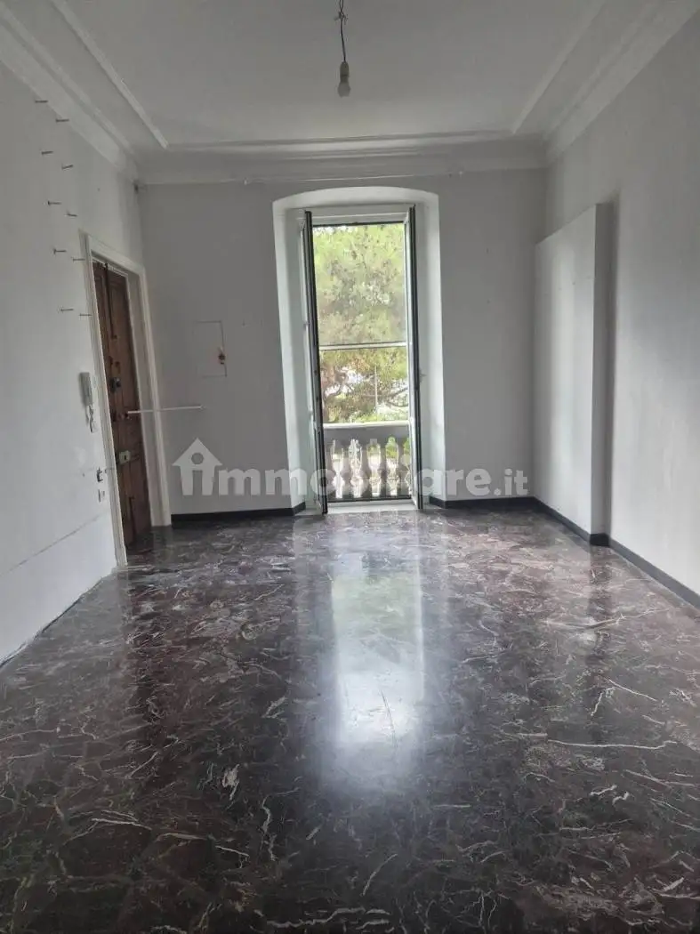 Appartamento in affitto a Arenzano