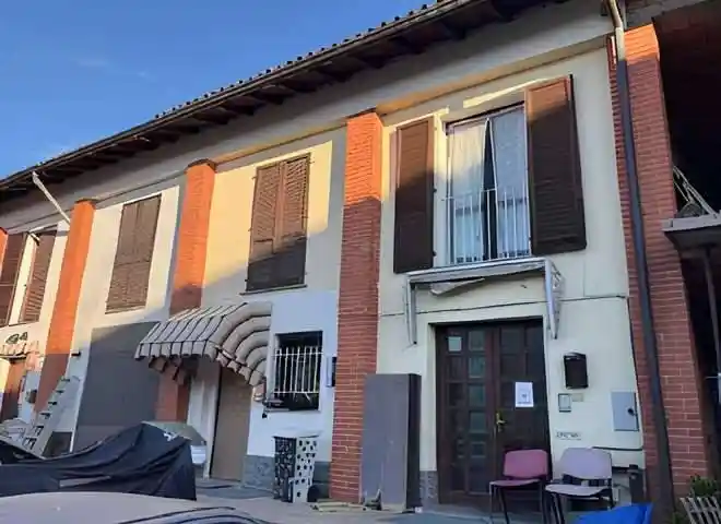 Appartamento in vendita a Venegono Superiore