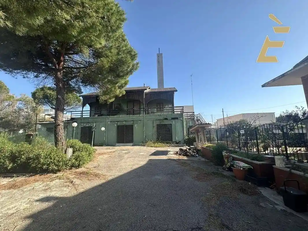 Villa in vendita a Bari