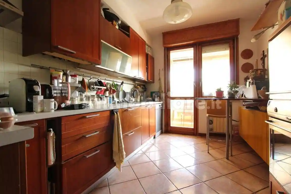 Appartamento via dei Glicini 2, Montorio, Verona - foto 3