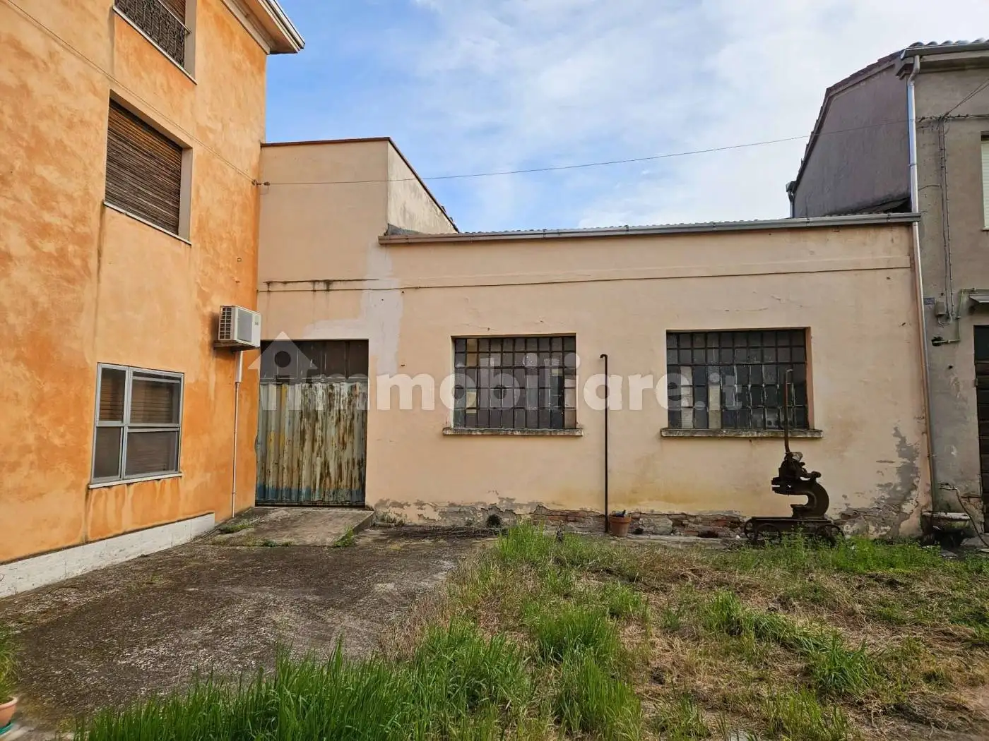 Villa in vendita a Rolo