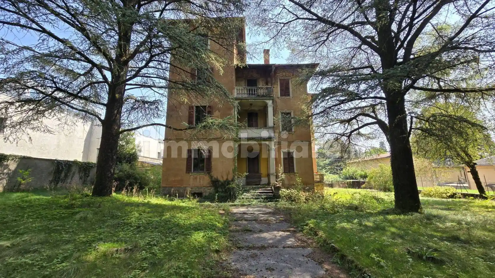 Villa in vendita a Clusone