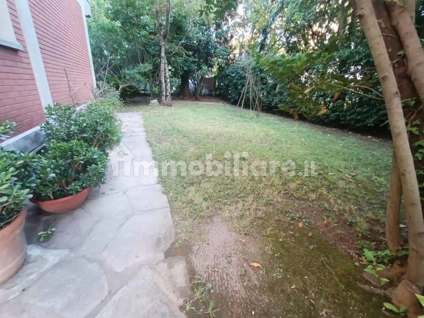 Appartamento in vendita a Massa