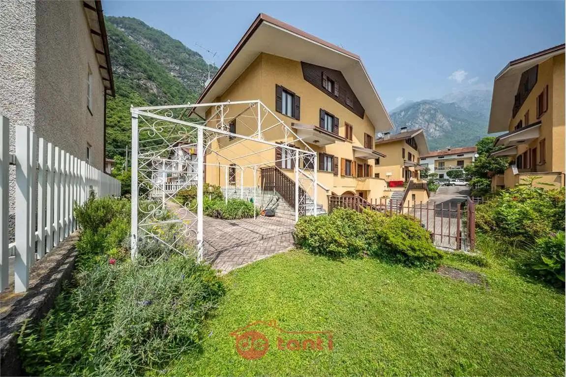 Villa in vendita a Mese
