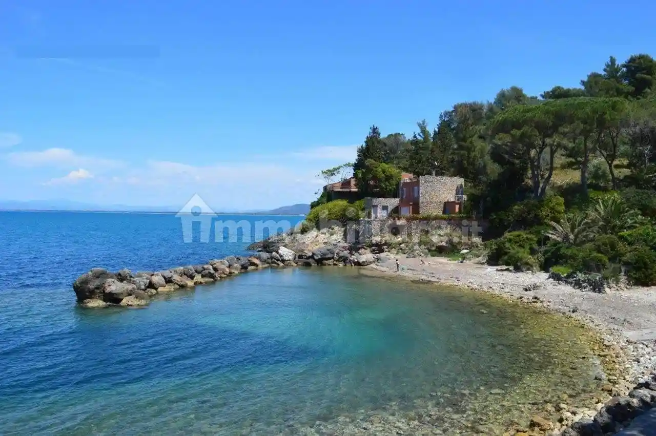 Rustico - Casale in vendita a Monte Argentario