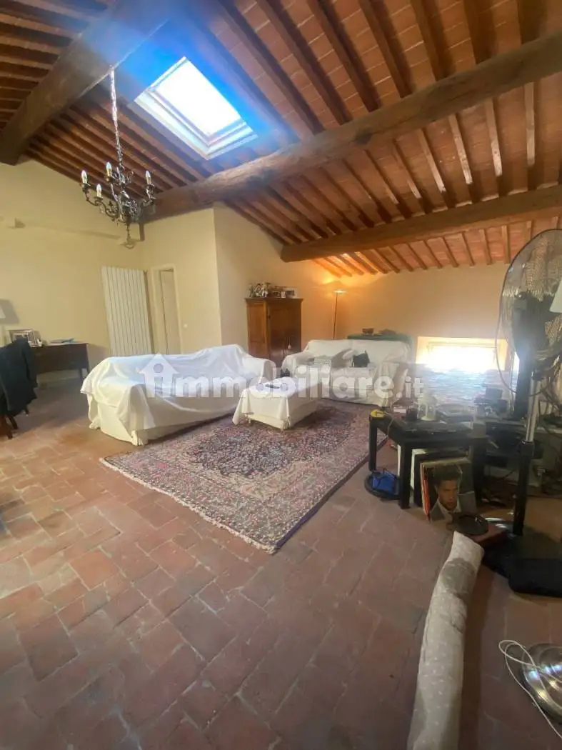 Appartamento in affitto a Lucca