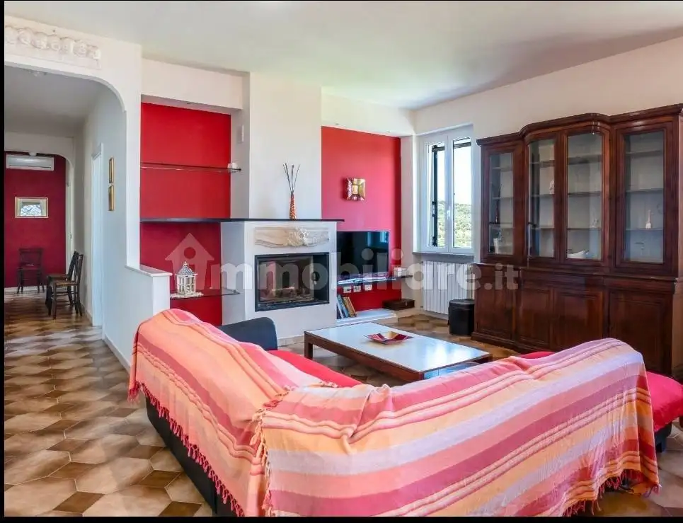 Appartamento in villa via Diano Castello, Centro, Diano Castello - foto 3