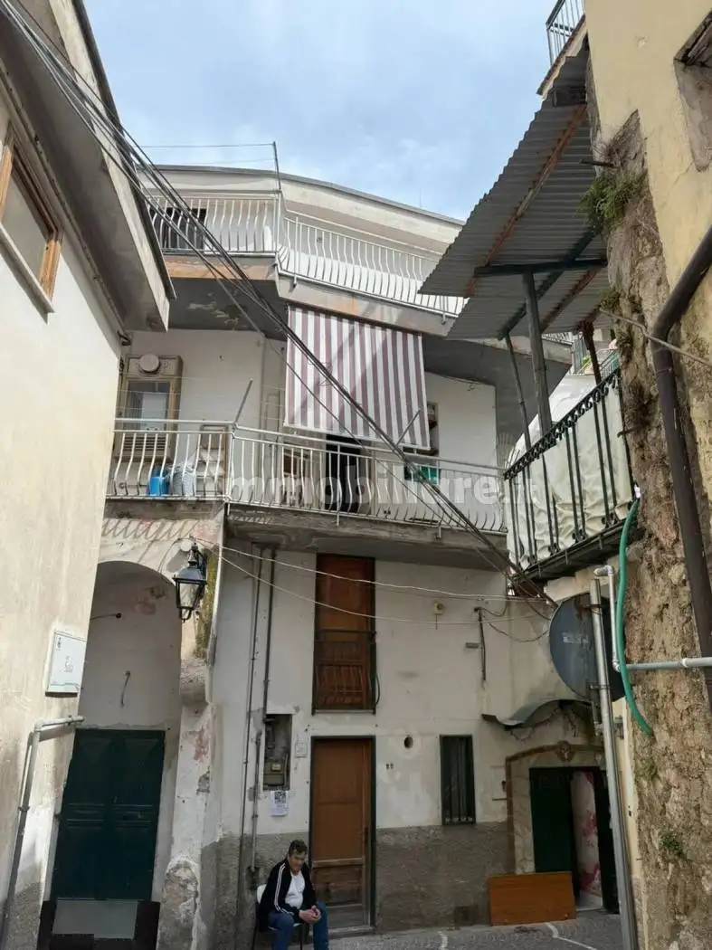 Villa in vendita a Corbara