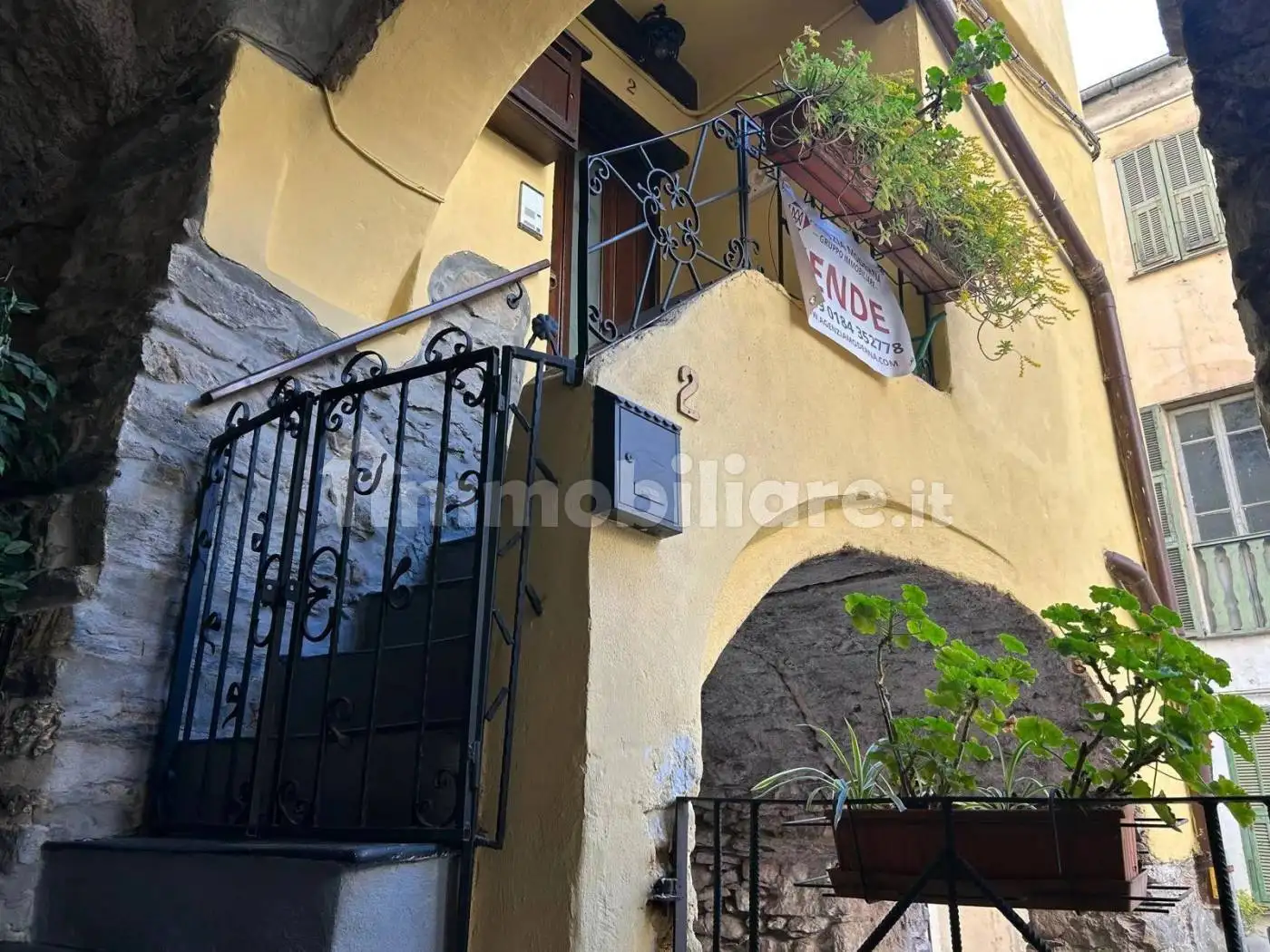 Casa indipendente in vendita a Pigna