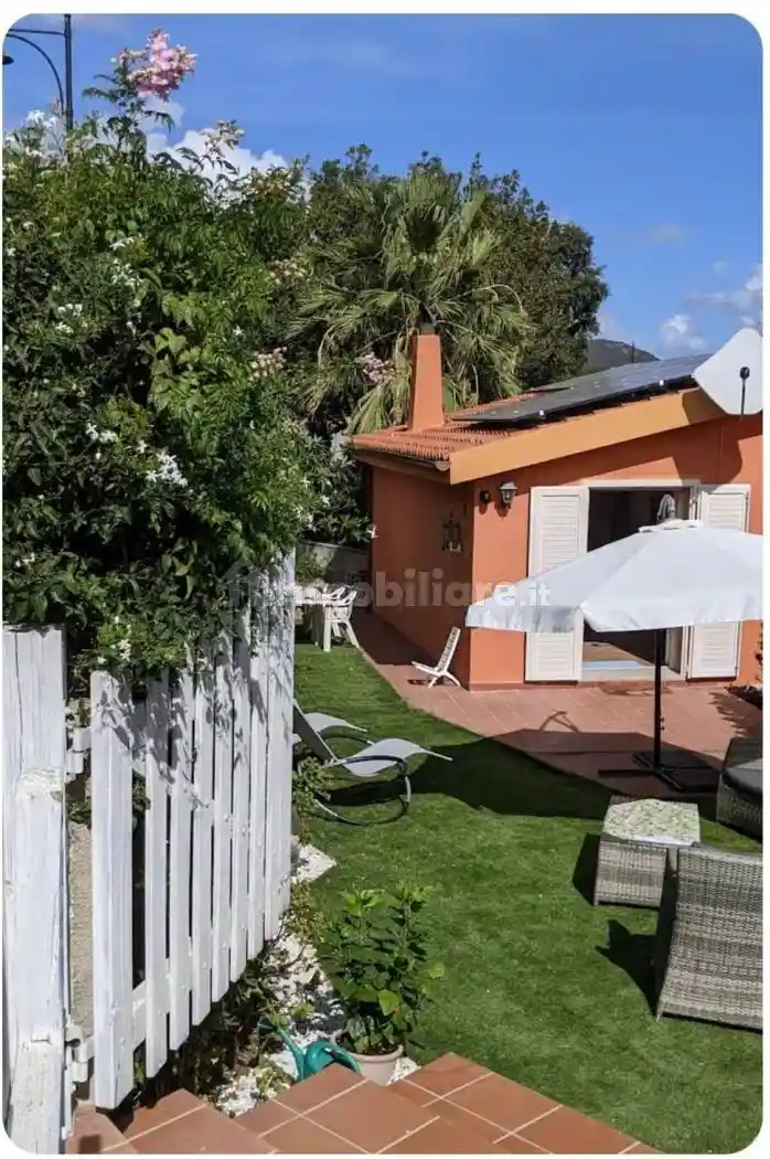 Villa a schiera via del Giglio 50, Pittulongu, Olbia - foto 2