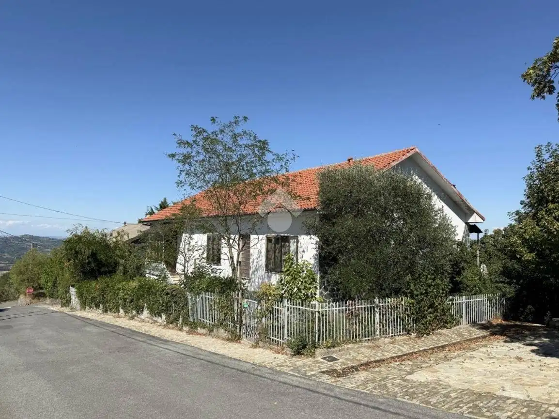 Casa indipendente in vendita a Castelletto d'Erro