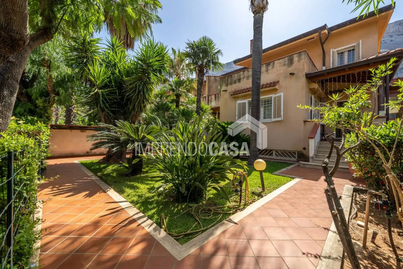 Villa in vendita a Isola delle Femmine