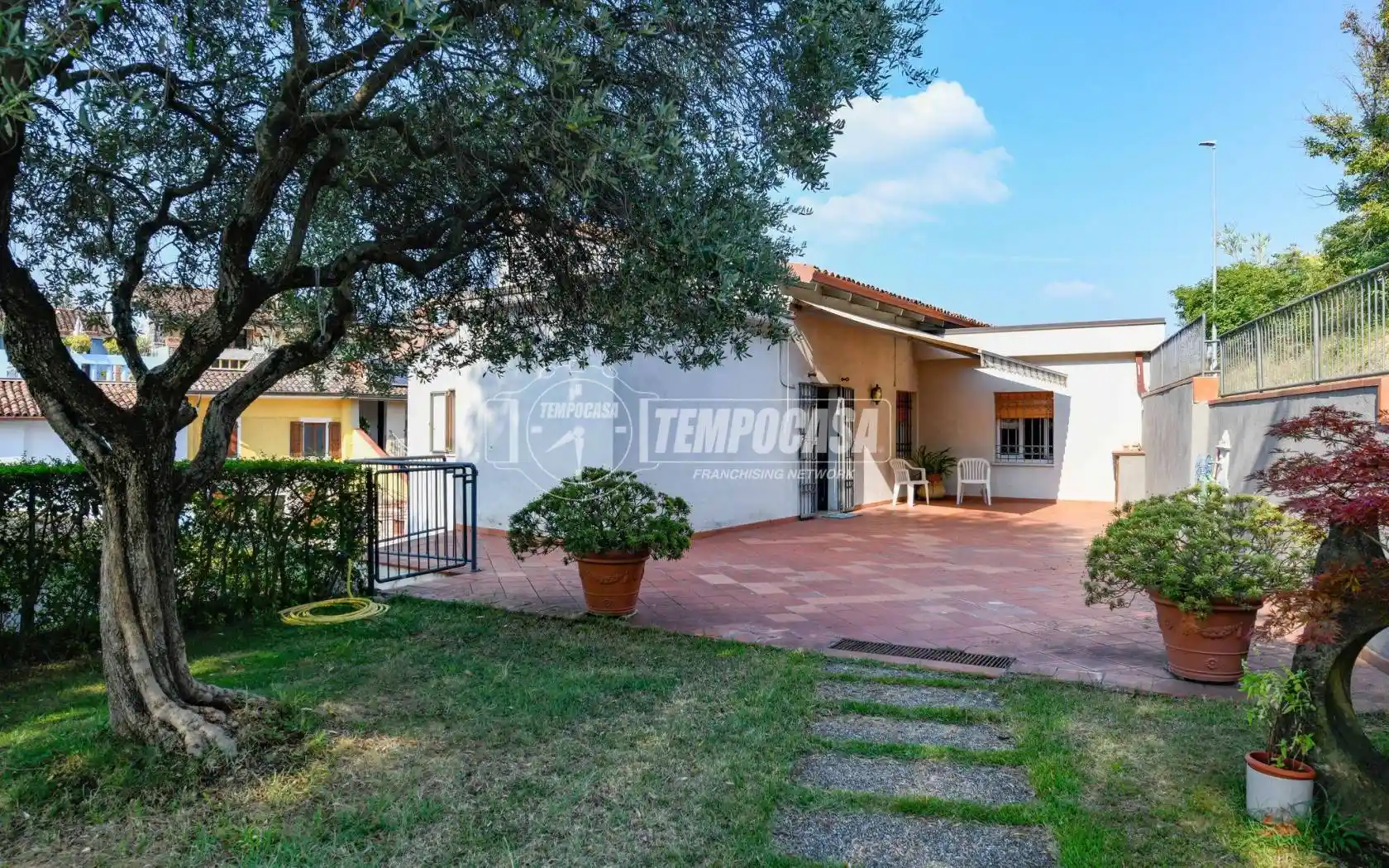 Villa in vendita a Lonato del Garda
